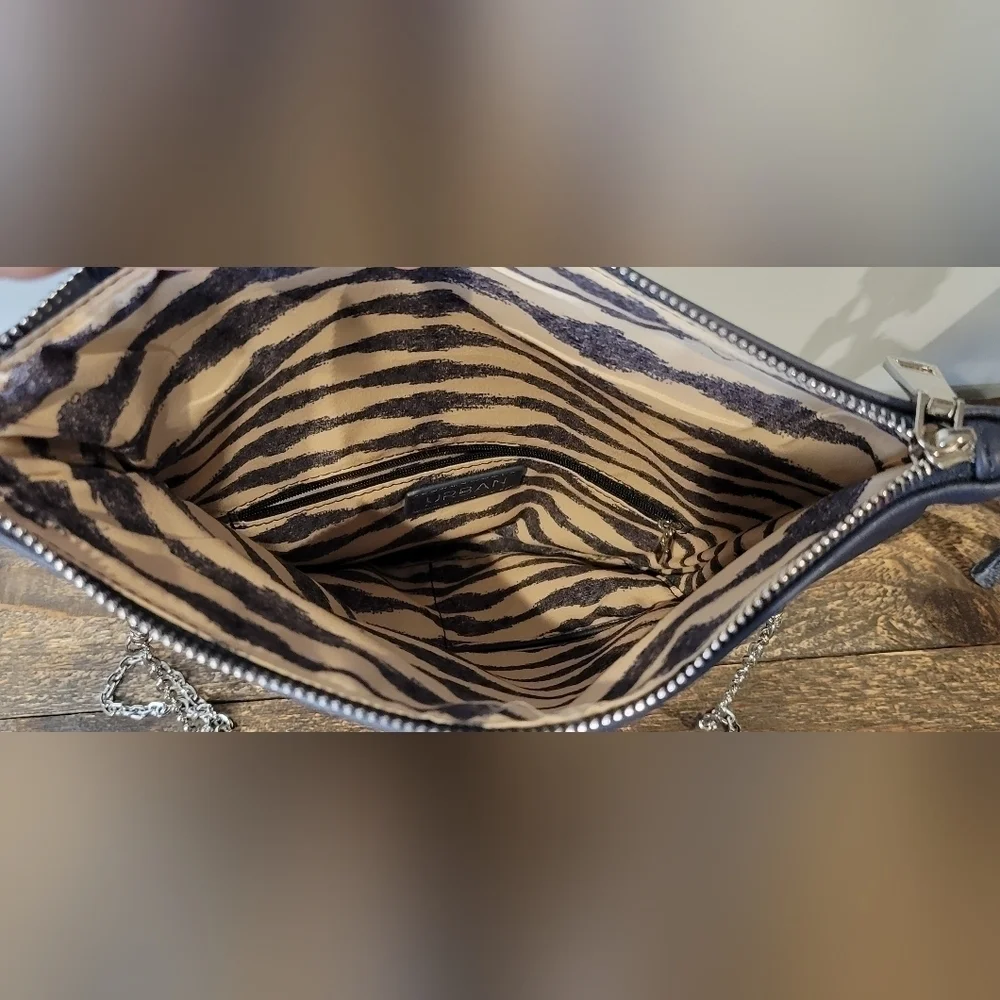 Urban Expressions Crossbody Clutch - Picture 8 of 11